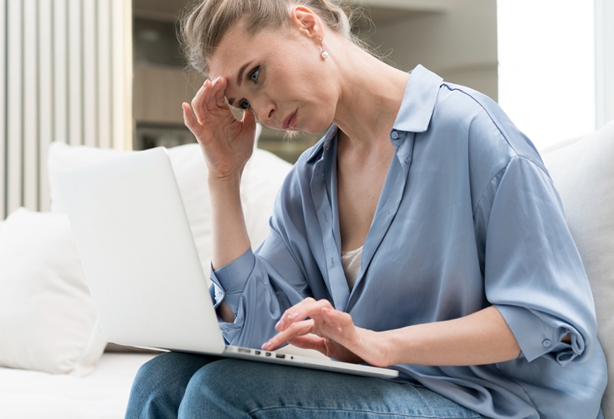 medium-shot-woman-working 1